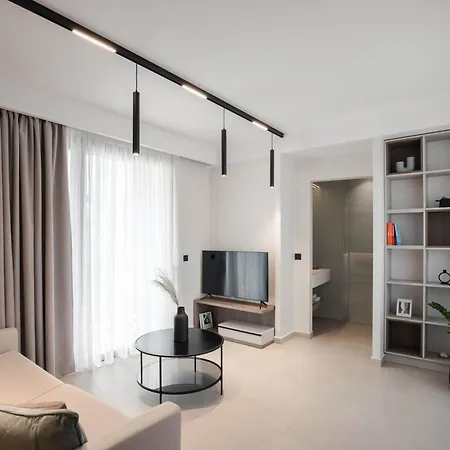 Chania Elegance Aparthotel 4*
